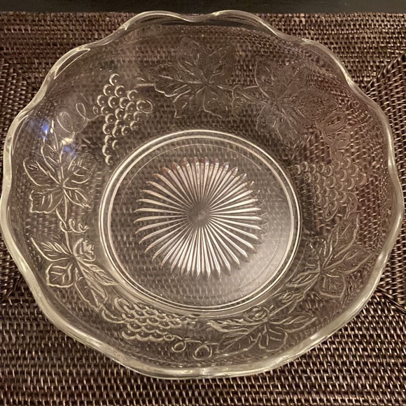 Indiana Glass Bowl - Picture 2 of 7